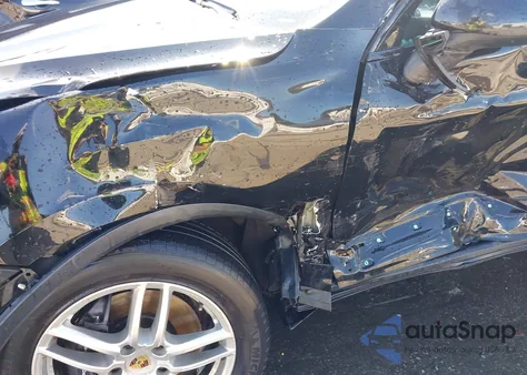 2016 Porsche Cayenne из США, поврежденный, VIN WP1AA2A29GKA12061